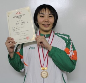 コナミオープン50m背泳ぎ優勝